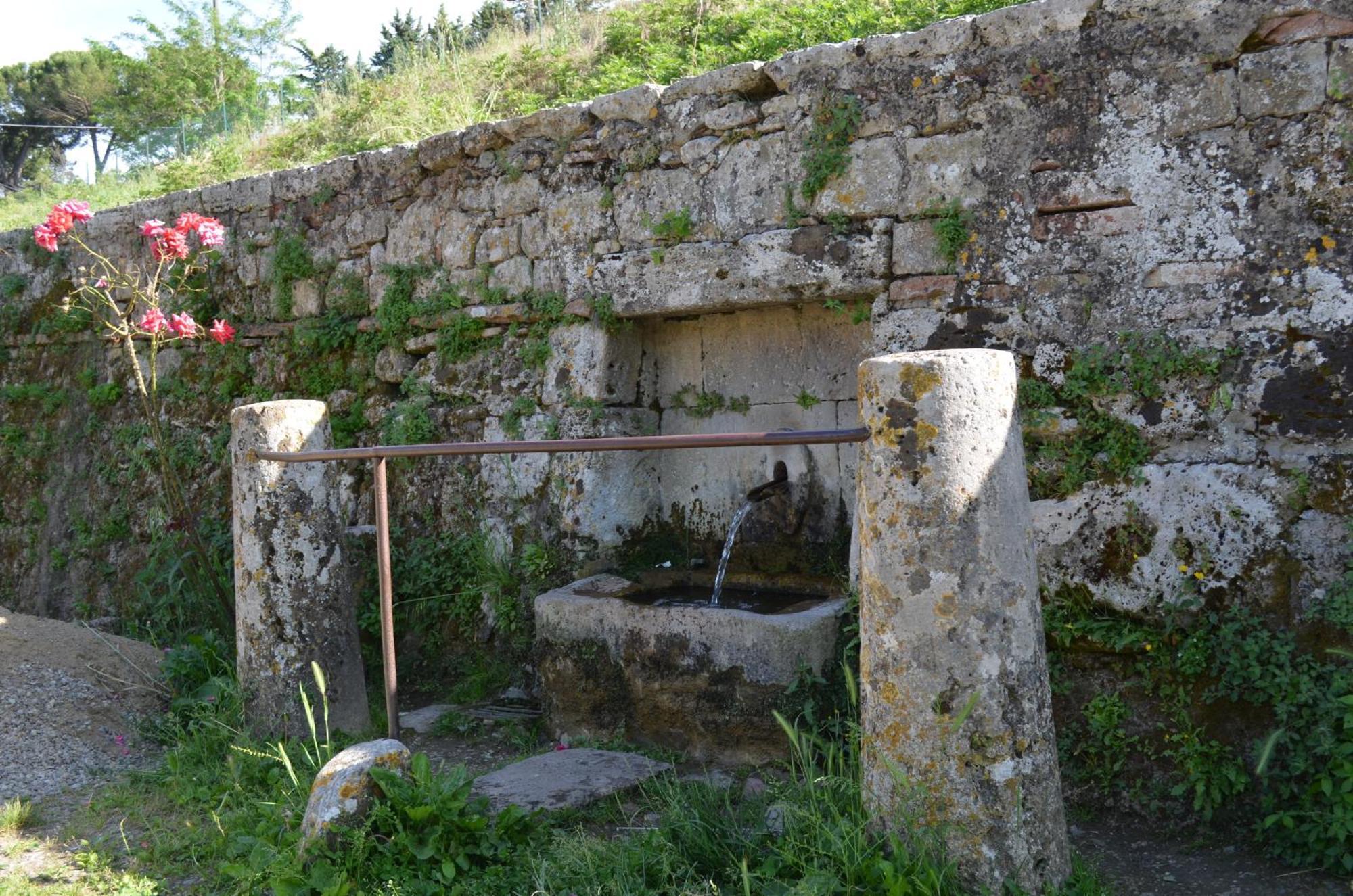 Palazzo Alle Mura Staggia Exterior foto