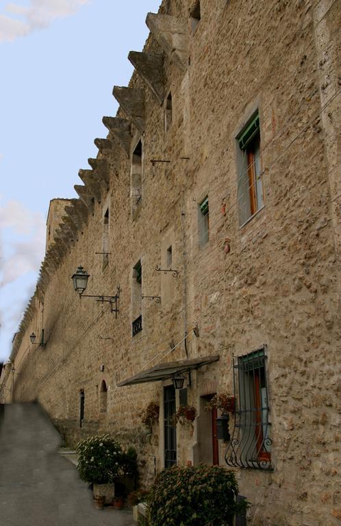 Palazzo Alle Mura Staggia Habitación foto